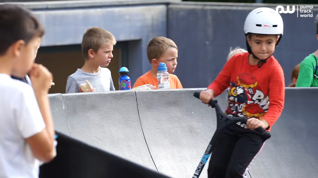 Modular pumptrack